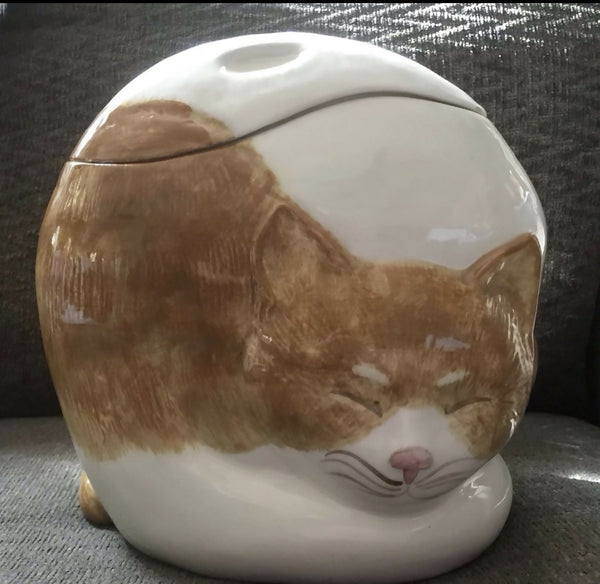 Adorable Collectible N.S. Gustin Antique Cookie Jar.